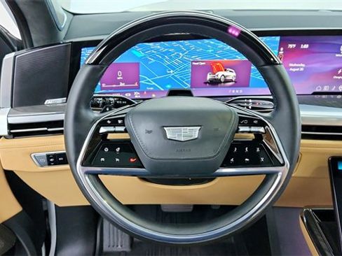 Used 2025 Cadillac Escalade IQ Sport 2 w/ LPO, ONYX Package image 14