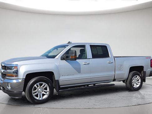 Used 2017 Chevrolet Silverado 1500 LT w/ Max Trailering Package AWD/4WD image 16
