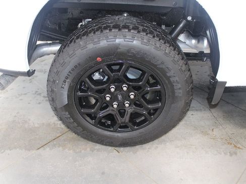 New 2025 Ford F150 XLT w/ Equipment Group 302A MID image 58