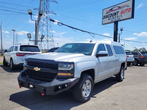 Used 2019 Chevrolet Silverado 1500 LT AWD/4WD image 29
