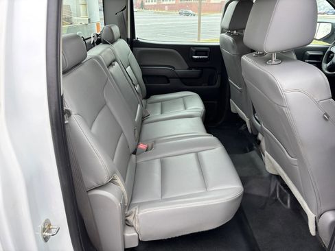 Used 2016 Chevrolet Silverado 2500 W/T image 19