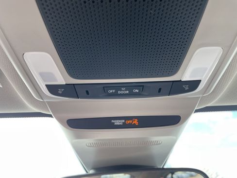 New 2026 Honda HR-V LX image 20