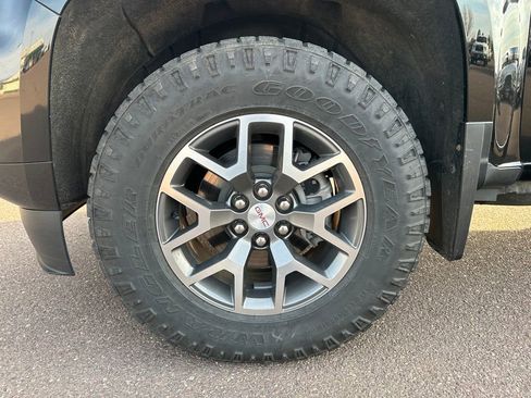 Used 2022 GMC Canyon AT4 w/ Trailering Package image 40