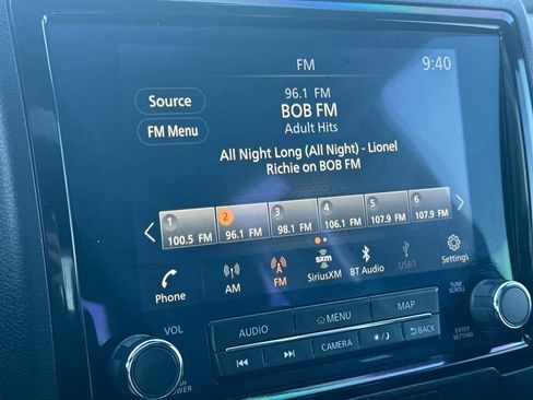 Used 2023 Nissan Frontier PRO-4X w/ Pro-4X Premium Package image 17