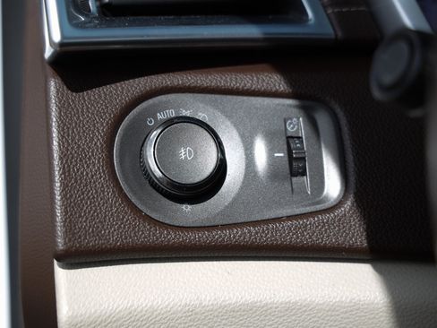 Used 2012 Cadillac SRX Performance FWD image 46