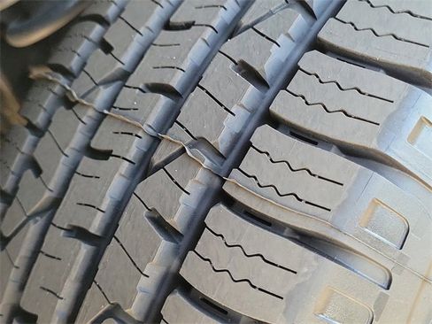 Used 2023 Toyota Tacoma TRD Sport image 27