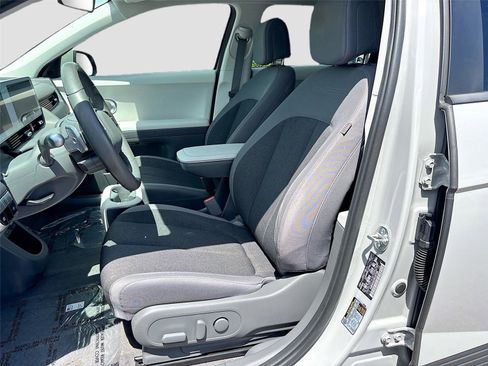 Used 2024 Hyundai Ioniq 5 SE RWD image 21