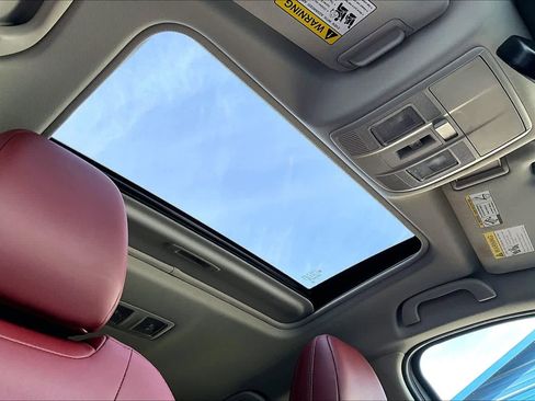 Used 2023 MAZDA CX-5 Carbon Edition image 13