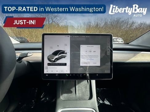 Used 2021 Tesla Model Y Long Range image 22