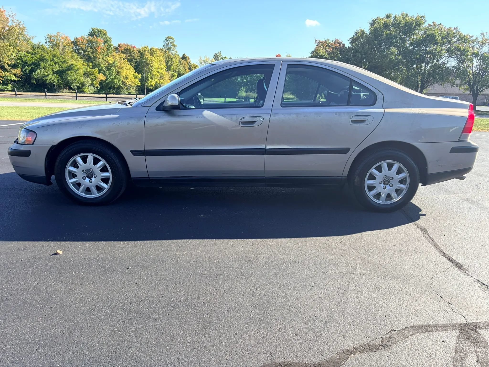 Used 2002 Volvo S60 2.4 FWD image 3