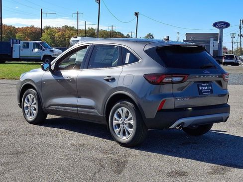 New 2026 Ford Escape Active image 4