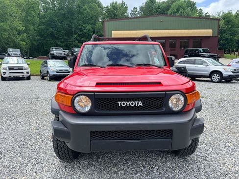 Used 2012 Toyota FJ Cruiser 4WD w/ Upgrade Pkg II image 3