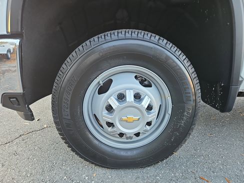 New 2025 Chevrolet Silverado 3500 W/T w/ WT Convenience Package image 8