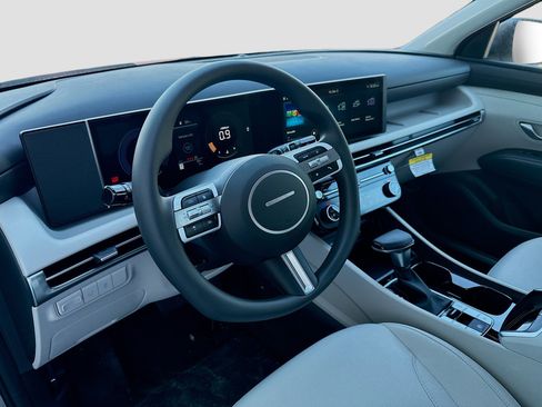 New 2026 Hyundai Tucson SEL image 7