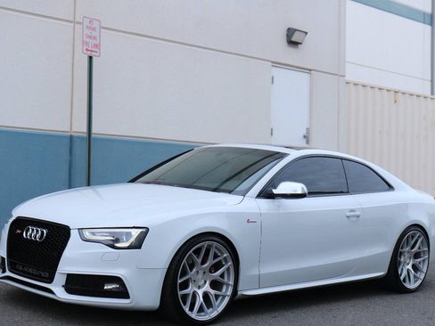 Used 2014 Audi S5 Prestige AWD/4WD image 3
