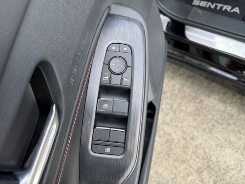 New 2026 Nissan Sentra SR w/ Floor Mat Package FWD image 11
