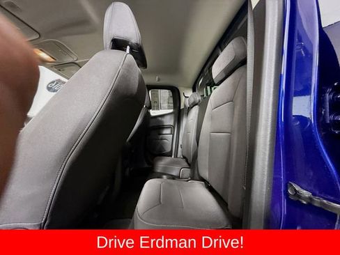 Used 2016 Chevrolet Colorado LT w/ LT Convenience Package RWD image 9