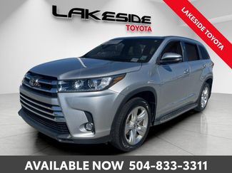 Certified 2017 Toyota Highlander Limited 360° Tour