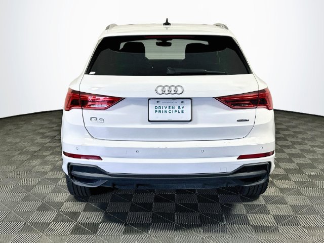 Used 2025 Audi Q3 2.0T Premium AWD/4WD image 8