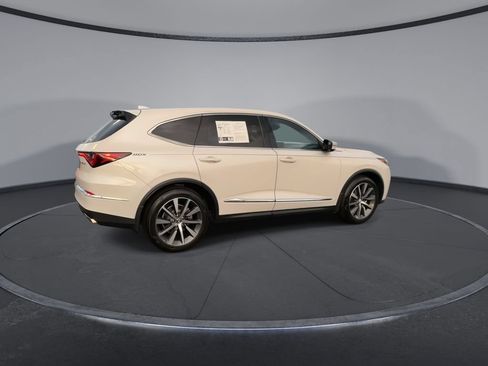 Used 2025 Acura MDX FWD w/ Technology Package image 9
