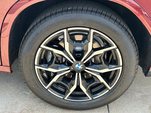 Certified 2022 BMW X4 xDrive30i w/ M Sport Package 2 AWD/4WD image 32