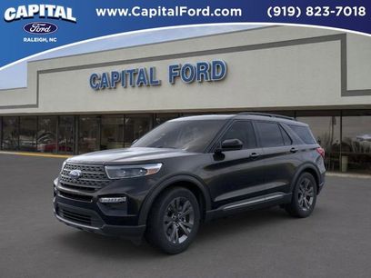 New 2024 Ford Explorer XLT w/ Equipment Group 202A