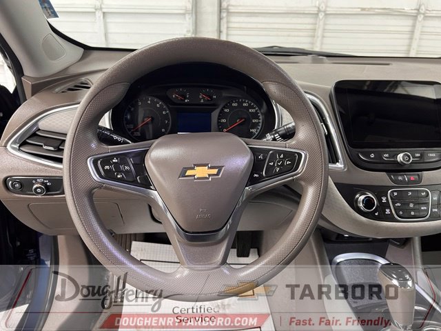 Used 2020 Chevrolet Malibu LT FWD image 42