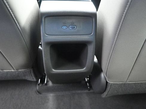 New 2026 Chevrolet Trax ACTIV w/ Driver Confidence Package FWD image 17