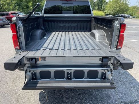 Certified 2024 Chevrolet Silverado 2500 ZR2 w/ ZR2 Bison Edition AWD/4WD image 26