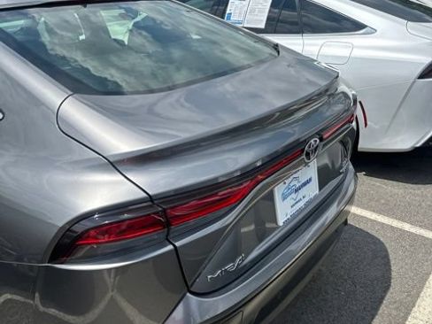 Used 2023 Toyota Mirai w/ Advanced Technology Package RWD image 6