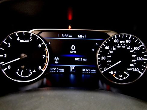 Used 2024 Nissan Altima 2.5 SV AWD/4WD image 22