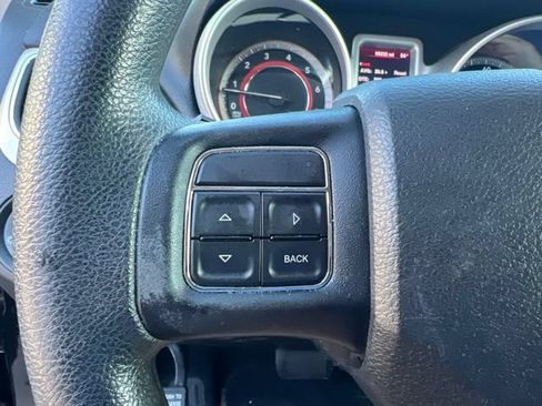Used 2013 Dodge Journey SXT FWD image 20