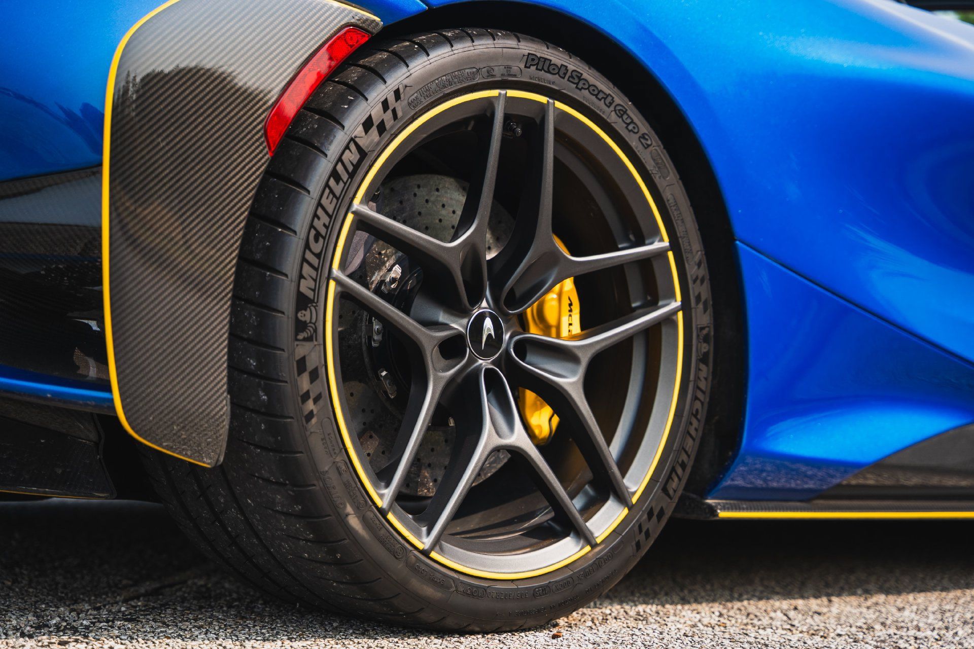 Used 2022 McLaren 765LT RWD image 30