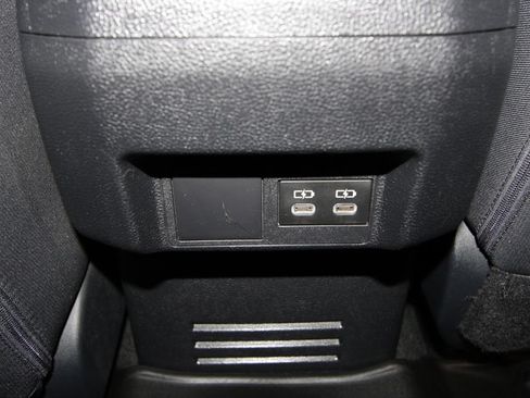 Used 2024 Toyota Tacoma TRD Off-Road AWD/4WD image 25