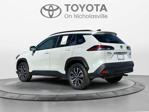 Used 2026 Toyota Corolla Cross AWD Hybrid image 3