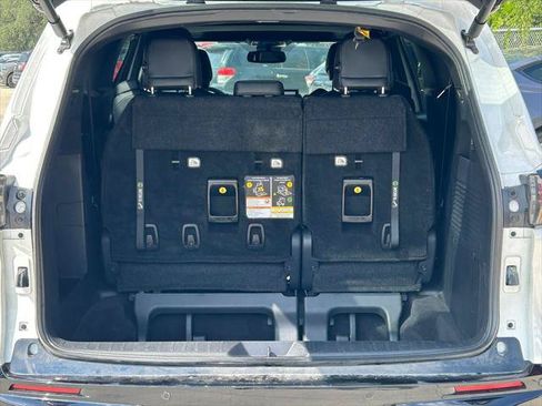 Certified 2025 Toyota Sienna XSE w/ XSE Plus Package FWD image 15