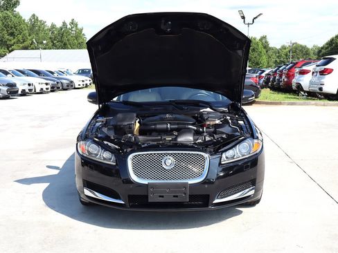 Used 2013 Jaguar XF RWD image 43