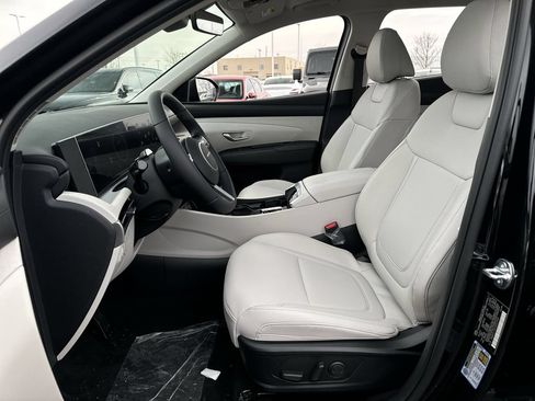 Used 2025 Hyundai Tucson SEL AWD/4WD image 12