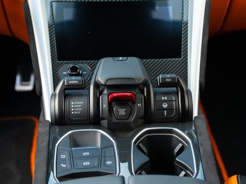 Used 2024 Lamborghini Urus S image 46