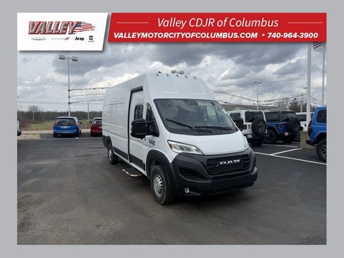 Used 2024 RAM ProMaster 3500 w/ Delivery Van Package FWD image 1