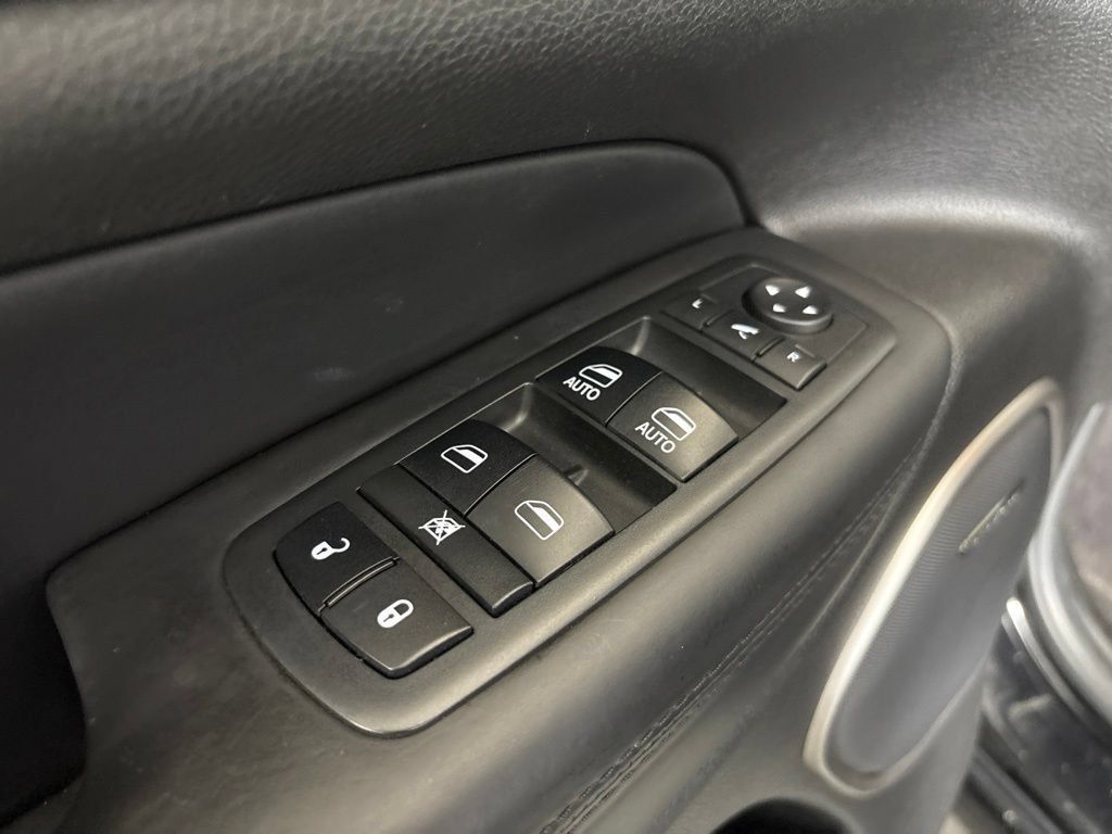 Used 2018 Jeep Grand Cherokee High Altitude RWD image 18