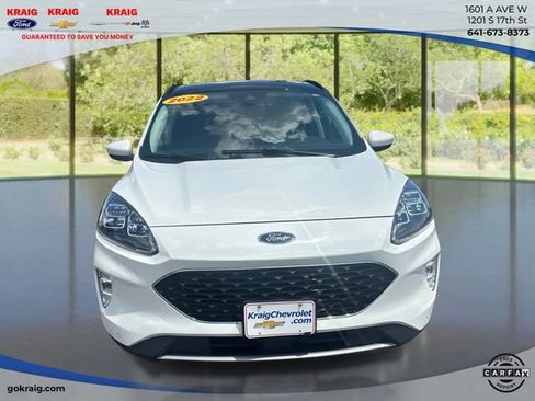 Used 2022 Ford Escape Titanium w/ Class II Trailer Tow Package AWD/4WD image 2