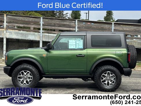 Certified 2025 Ford Bronco Badlands AWD/4WD image 8