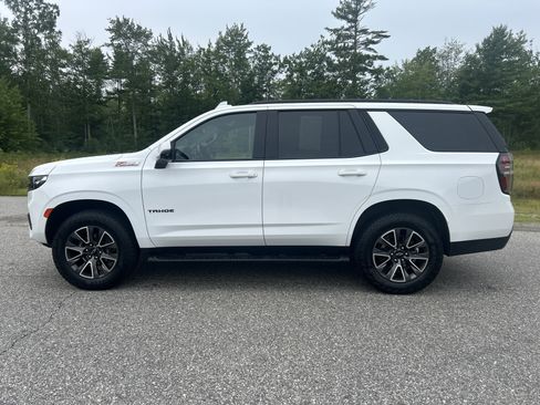 Used 2024 Chevrolet Tahoe Z71 w/ Luxury Package AWD/4WD image 8