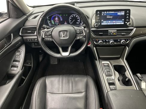 Used 2020 Honda Accord Touring image 14