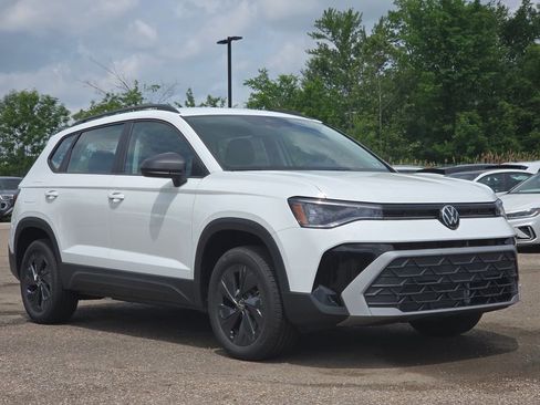 New 2026 Volkswagen Taos S FWD image 2