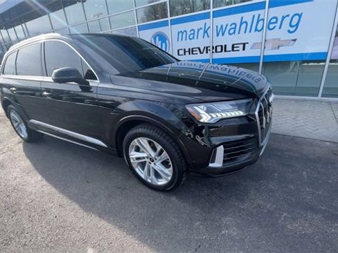 Used 2024 Audi Q7 3.0T Premium Plus image 2