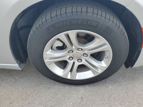 Used 2023 Dodge Charger SXT image 29