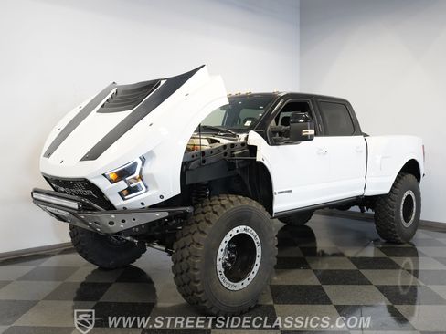 Used 2022 Ford F250 Lariat w/ Lariat Ultimate Package image 33