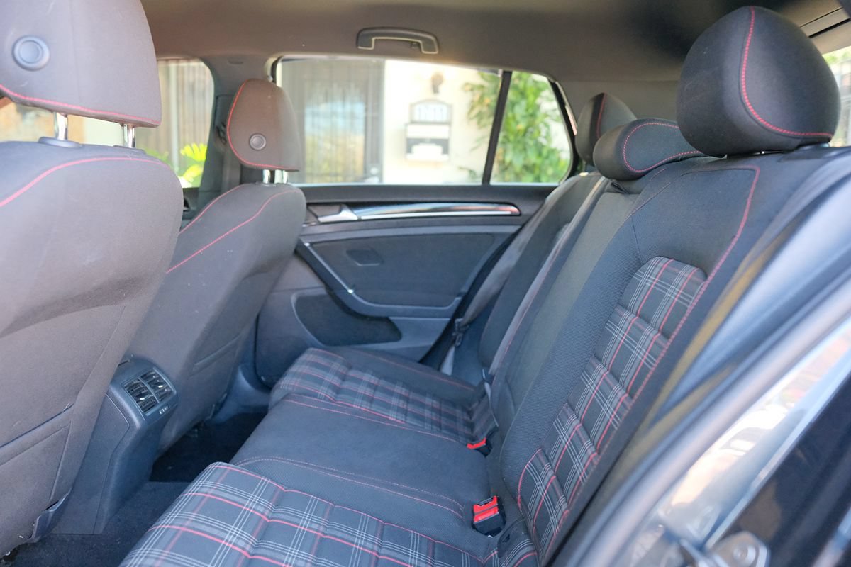Used 2017 Volkswagen GTI Sport FWD image 35